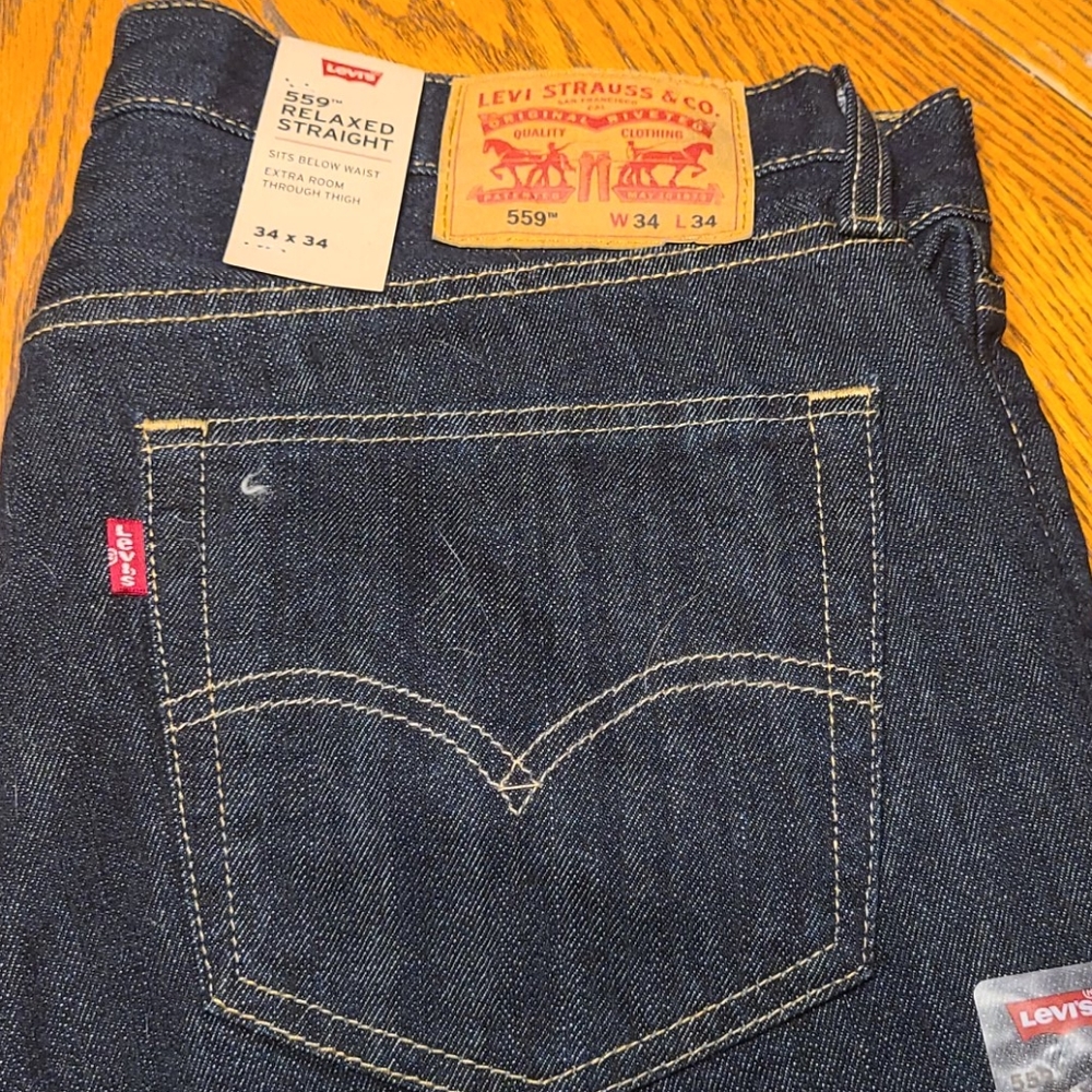 Levi jeans